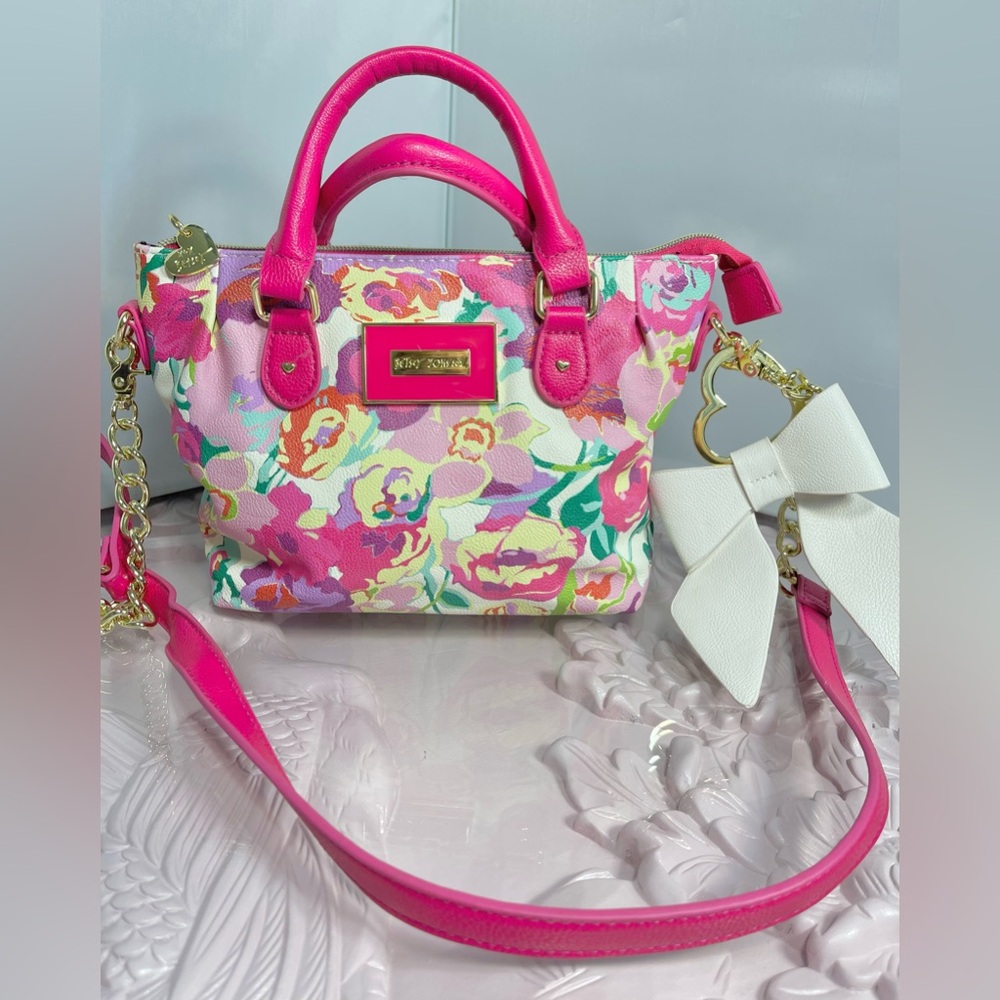Betsey Johnson 😍Pink Floral Crossbody/Hand Purse/Bag